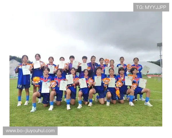 米易小将奋勇拼搏再创辉煌展现青少年足球竞技新风貌